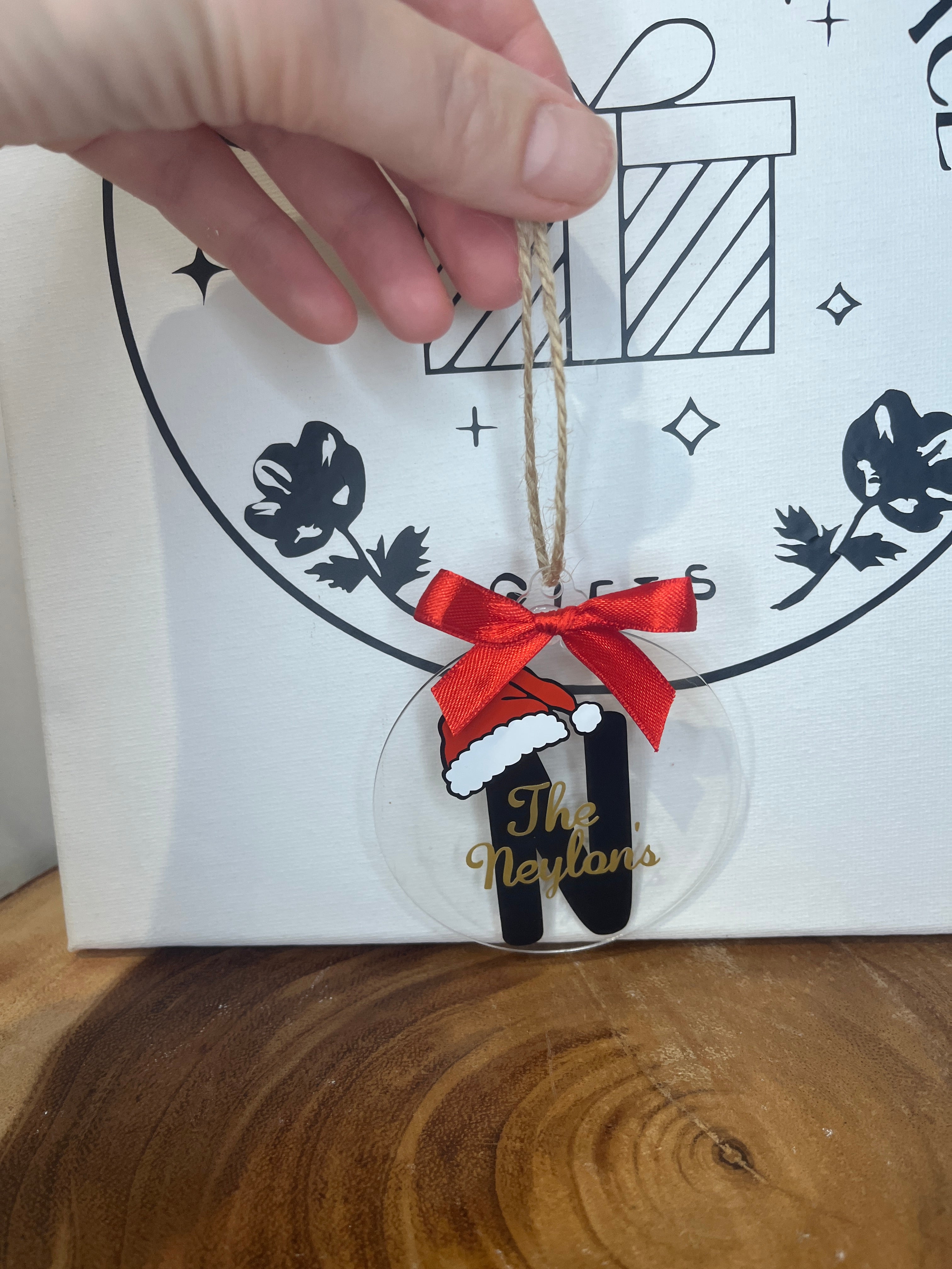 Family name tree decoration